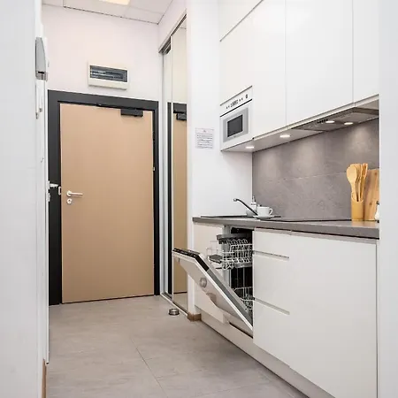 Al Jerozolimskie 216 Apart-wawa * ורשה