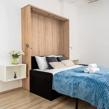 Al Jerozolimskie 216 Apart-wawa Apartamento